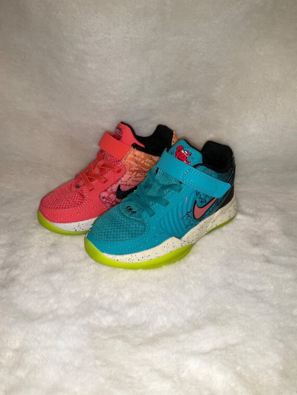Nike Ja 2x Kid Kool-Aid Mixed Berry size 10.5 Youth: Great condition - Picture 2 of 9